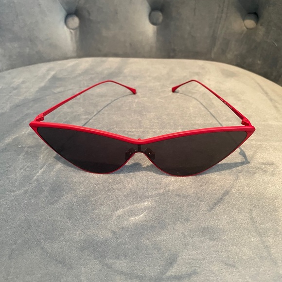 Zyon in Red & Black Sunglasses from my my my